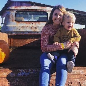 Meet your Posher, Dana